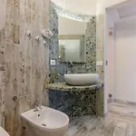 Ilary Apartment *